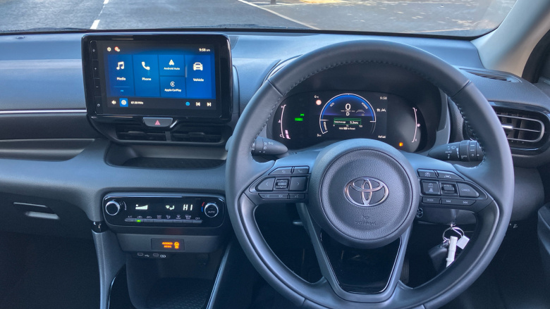 Toyota Yaris 1.5 Hybrid Design 5dr CVT Hybrid Hatchback